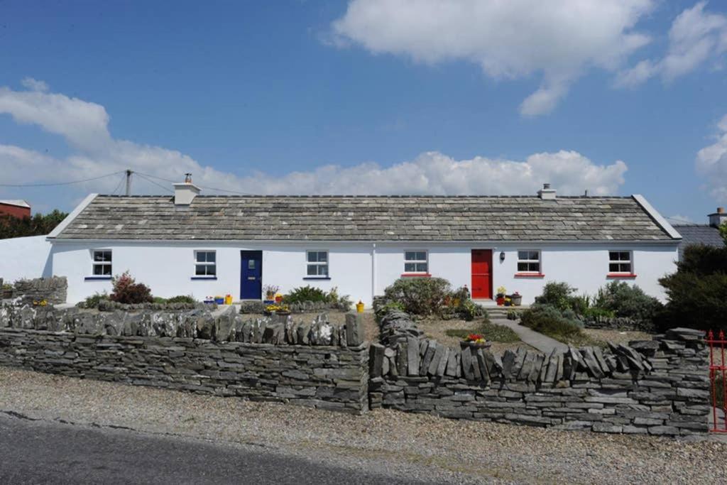 Red Stonecutters Cottage, Doolin Carrowauff Εξωτερικό φωτογραφία