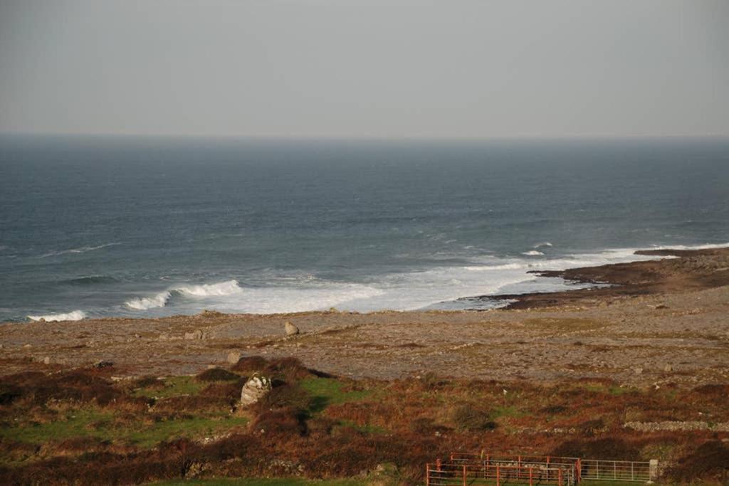 Red Stonecutters Cottage, Doolin Carrowauff Εξωτερικό φωτογραφία